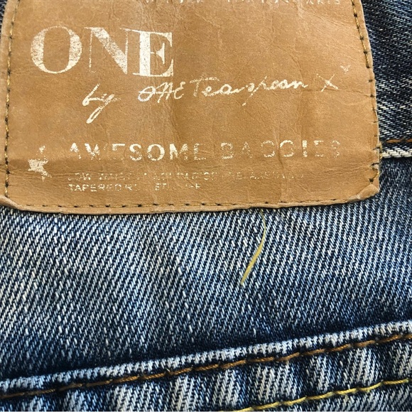 One Teaspoon Awesome Baggies Straight distressed  Denim Jeans Blue Size 24 - Picture 2 of 14